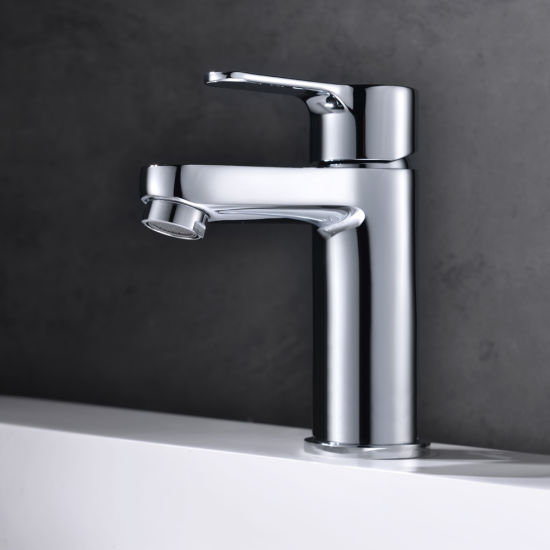 Basin Mixer Tap in Chrome, Single Lever Bathroom Faucet