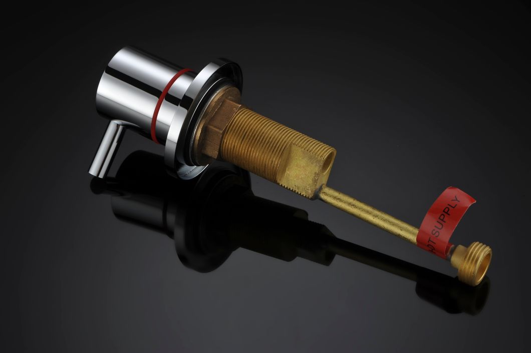 Juego de grifo de ducha de 5 orificios Grifo de ducha mezclador de agua montado en cubierta