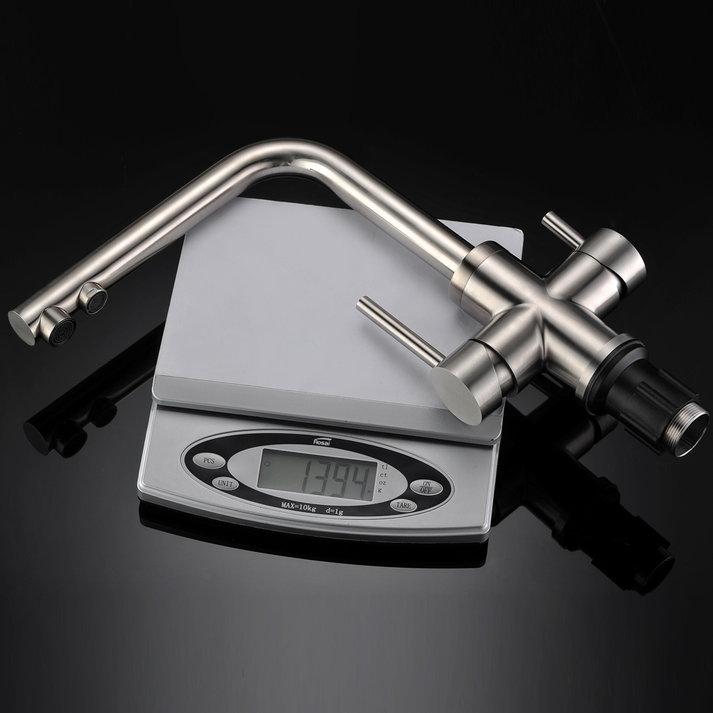 Grifo de acero inoxidable para lavabo con agua purificada de 3 v&iacute;as