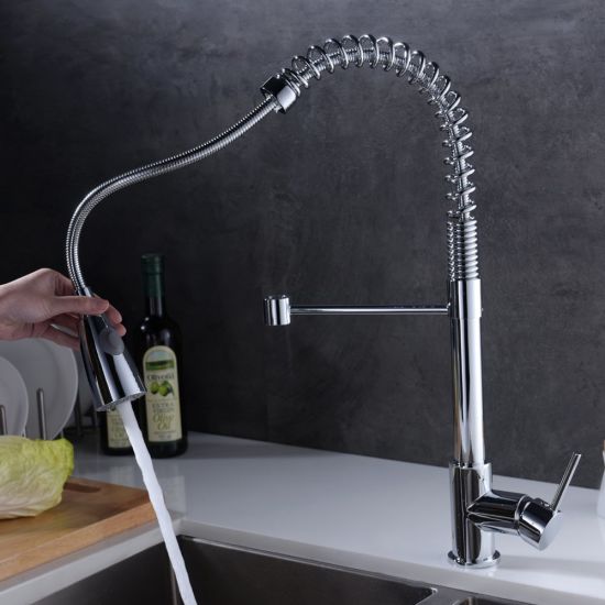 Pull out Water Mixer Tap Faucet in Kitchen