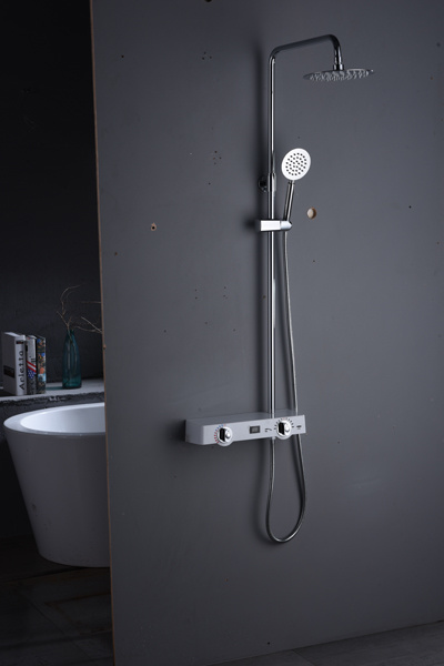 Columna de ducha de 2 v&iacute;as con pantalla digital de temperatura