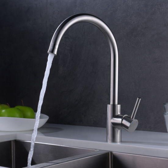Single Lever Single Hole Two Function Stream and Jet Stainless Steel Kitchen Faucet