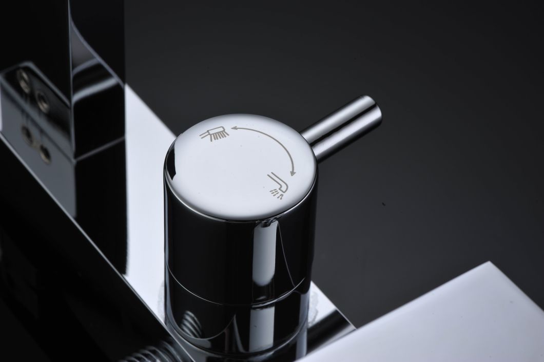 Grifo de ducha mezclador de agua de ba&ntilde;o de 3 v&iacute;as montado en la pared