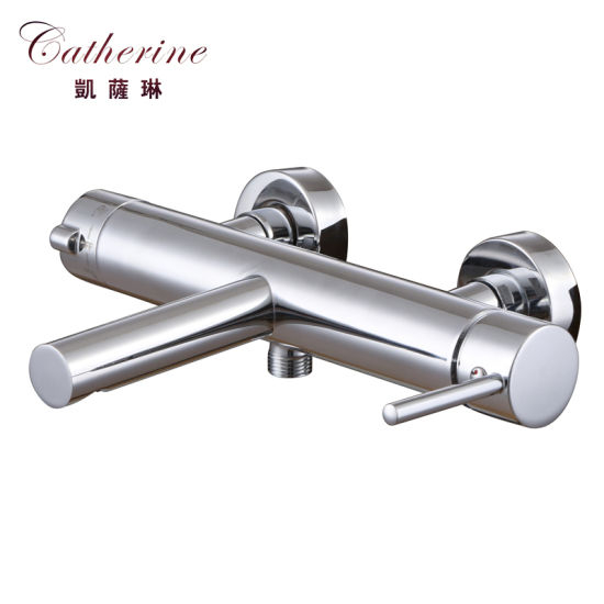 Contemporary Brass Single Lever Wall-Mounted Bathtub Tap in Chrome (20805)
