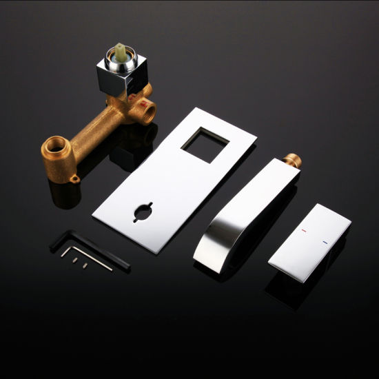 Single Lever Brass Wall Mounted Bathroom Faucet