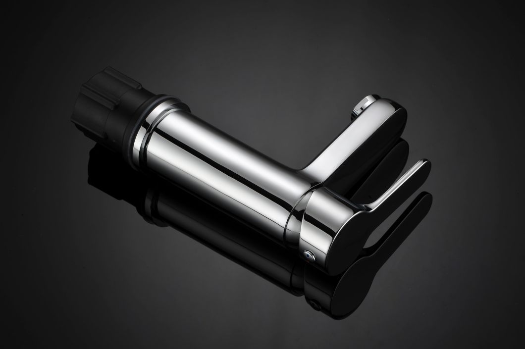 Grifo de ba&ntilde;o simple de dise&ntilde;o redondo cl&aacute;sico